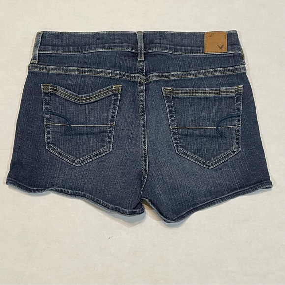 American Eagle Stretch Denim Blue Jean Shorts Women’s Size 2 - Picture 2 of 4